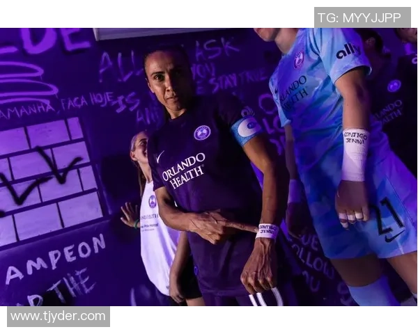 足球明星佩戴哪些戒指最能展现个性与荣耀